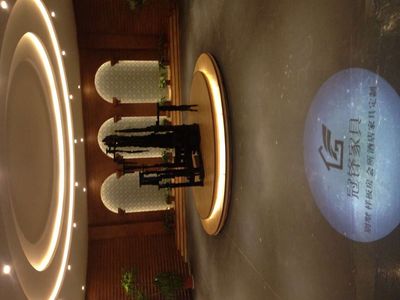 【廣州冠鋒家具實業(yè)】 - 廣告發(fā)布 室內人